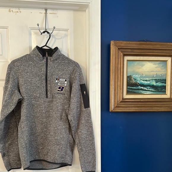 NWOT Men’s Antigua Charcoal Gray Chase Elliott #9 NASCAR Cup Series Pullover - Picture 1 of 10